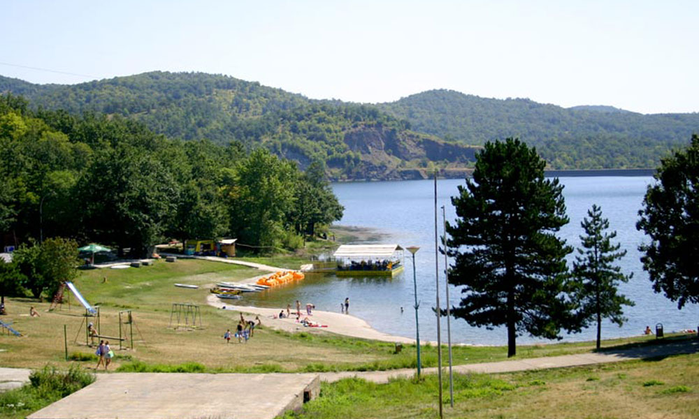 Borsko Jezero